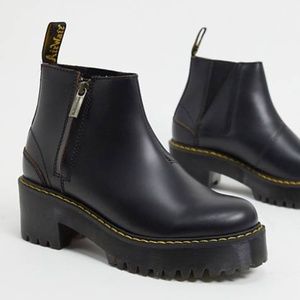 Dr. Martens Rometty II Chelsea Boots US 8